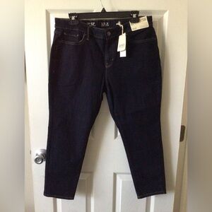 NWT Mid-Rise Skinny Jeans in Deep Indigo